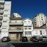 Apartment Avenida 1,2 E 3 *
