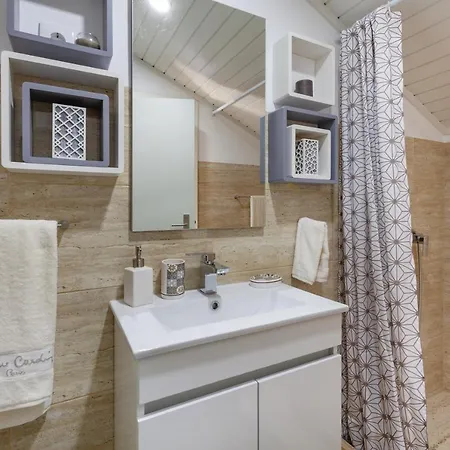 Avenida 1,2 E 3 Apartment