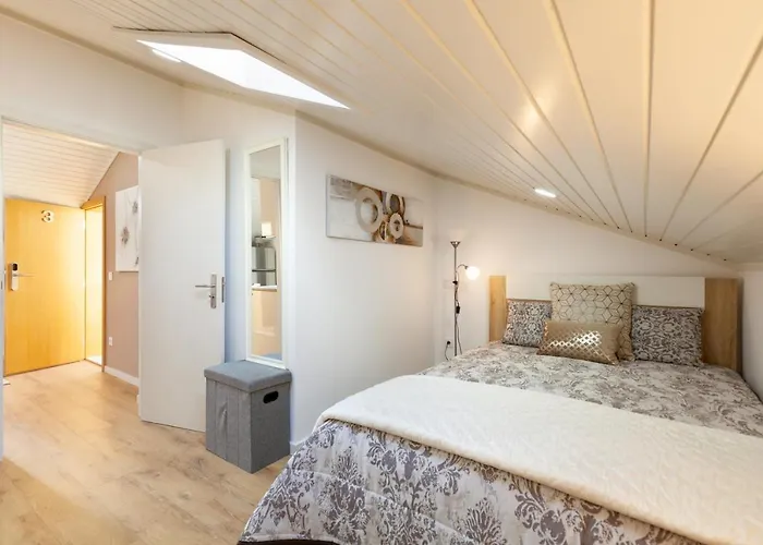 Appartement Avenida 1,2 E 3 *