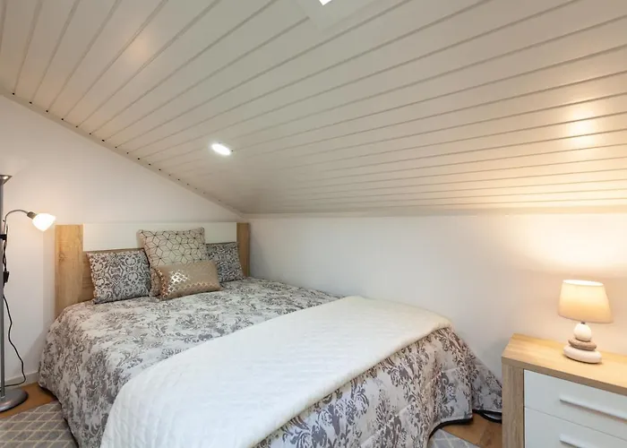 Apartament Avenida 1,2 E 3